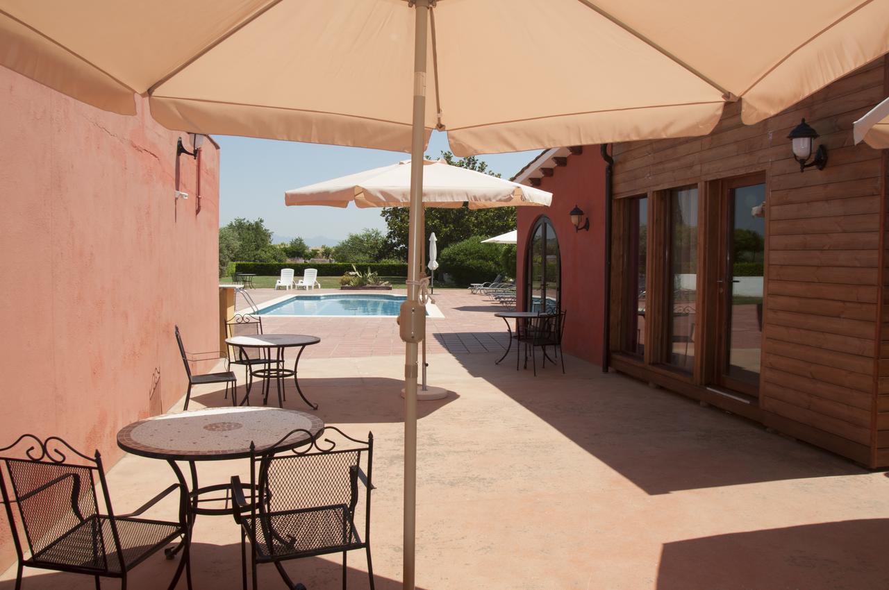 Hotel Rural Cal Ruget Vilobi Del Penedes Экстерьер фото