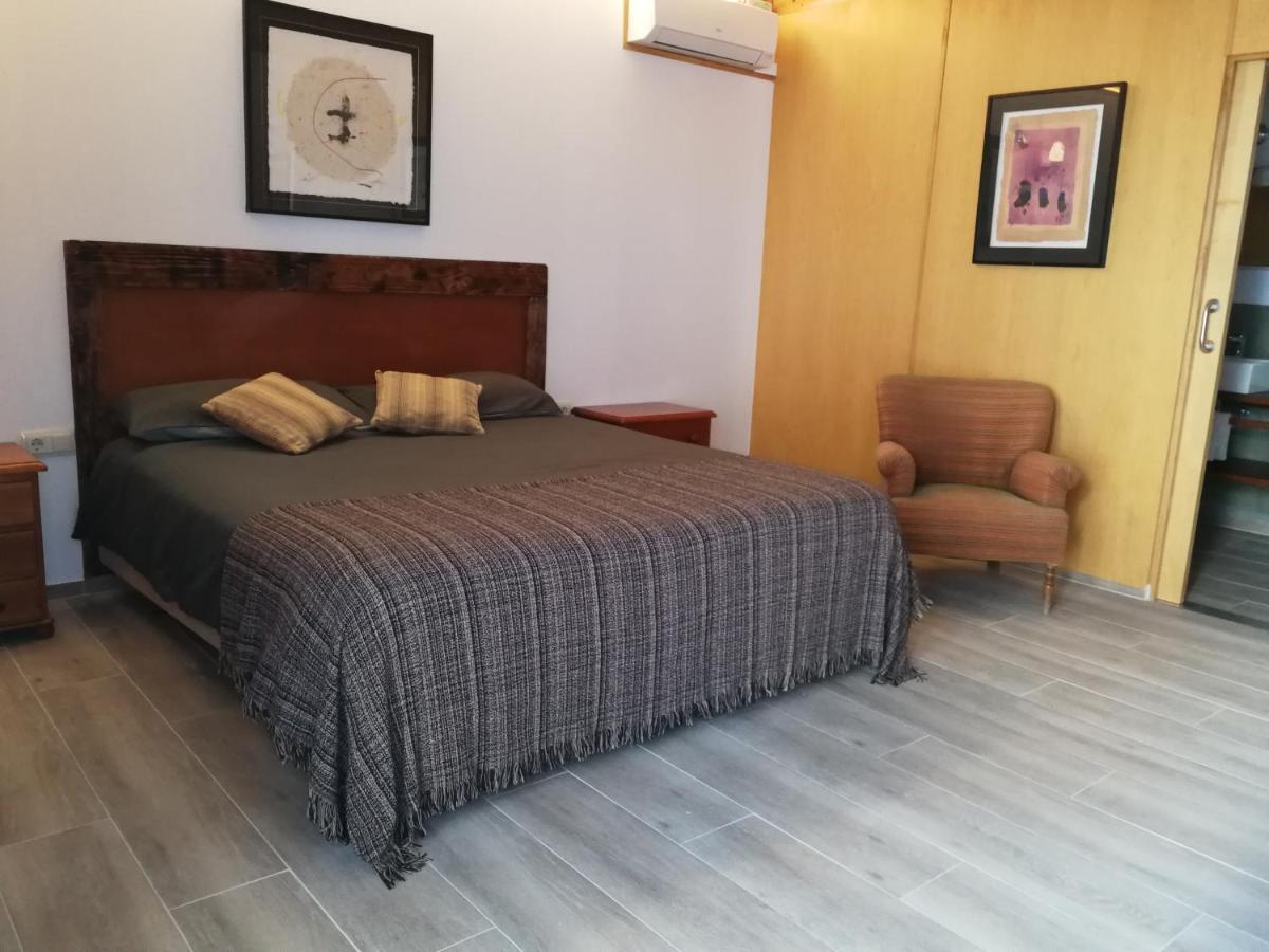 Hotel Rural Cal Ruget Vilobi Del Penedes Экстерьер фото