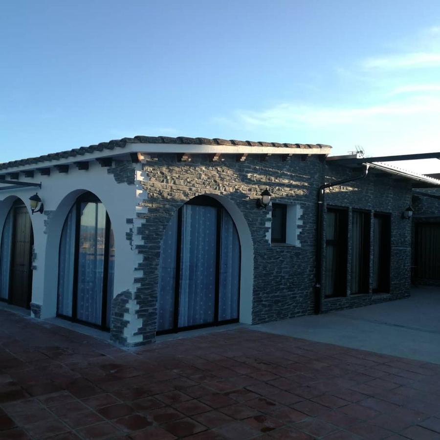 Hotel Rural Cal Ruget Vilobi Del Penedes Экстерьер фото
